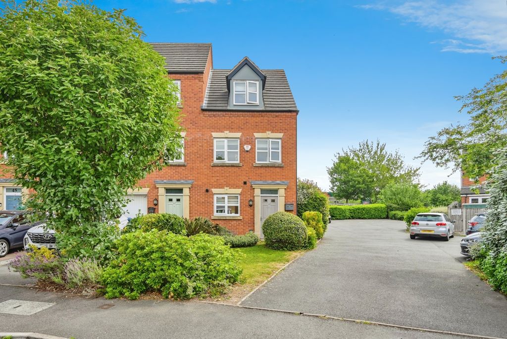 Additional image 16 of 3 bed town house for saleLowes Drive, Tamworth, Staffordshire B77