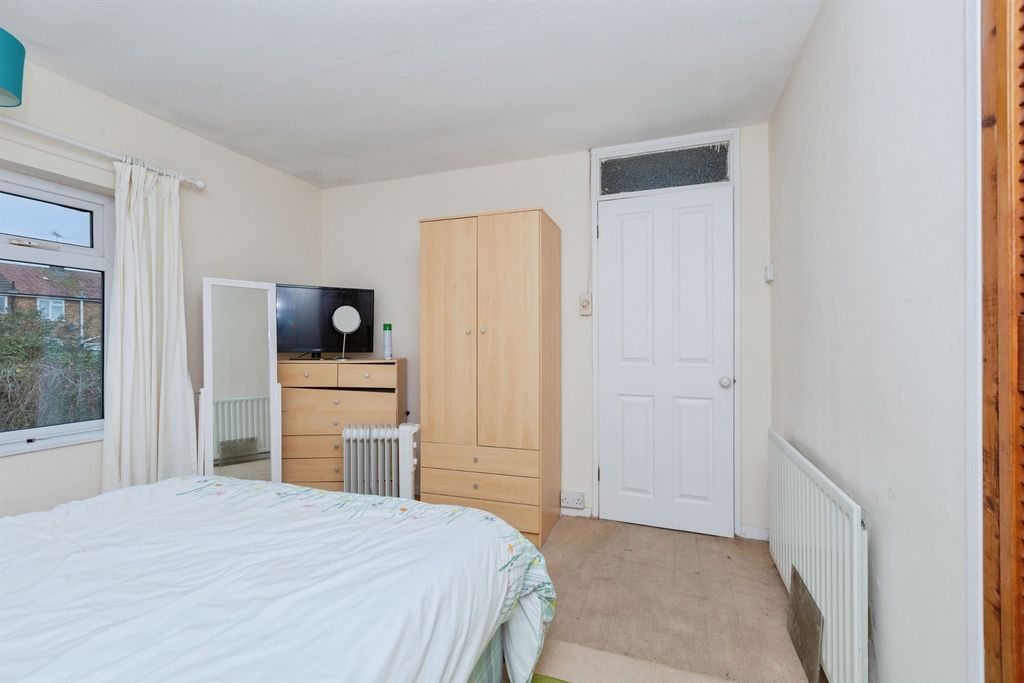 Additional image 14 of 3 bed semi-detached house for saleSelby Avenue, Leicester LE5
