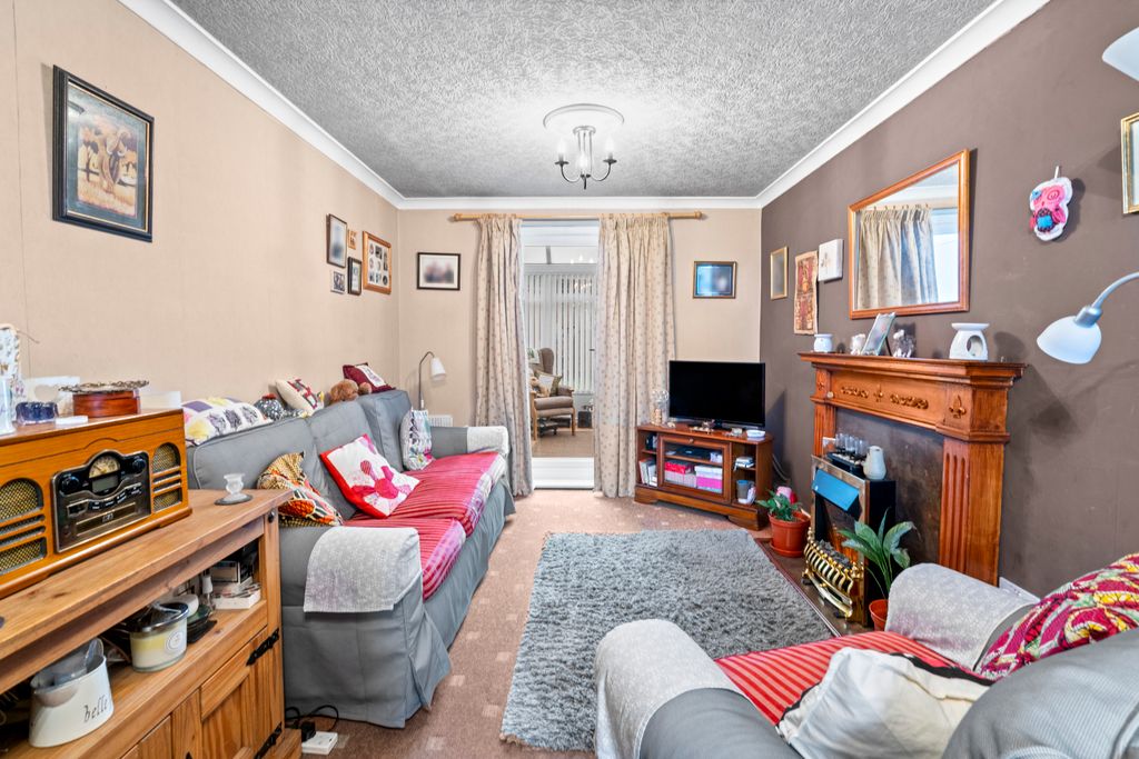 Additional image 5 of 2 bed end terrace house for saleBrocklesby Way, Leicester LE5