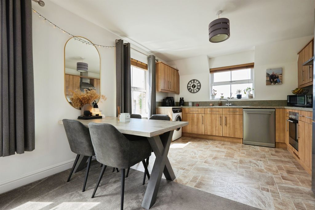 Additional image 13 of 2 bed flat for salePilgrims Way, Laverstock, Salisbury SP1