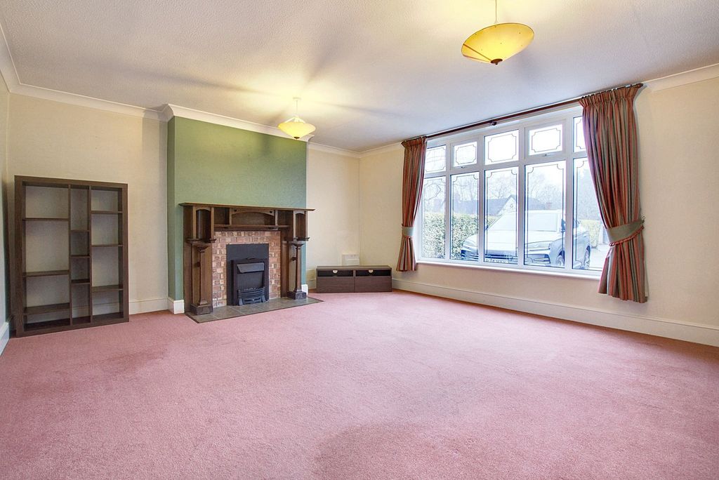 Additional image 2 of 4 bed detached bungalow for saleElms Road, Leicester LE2