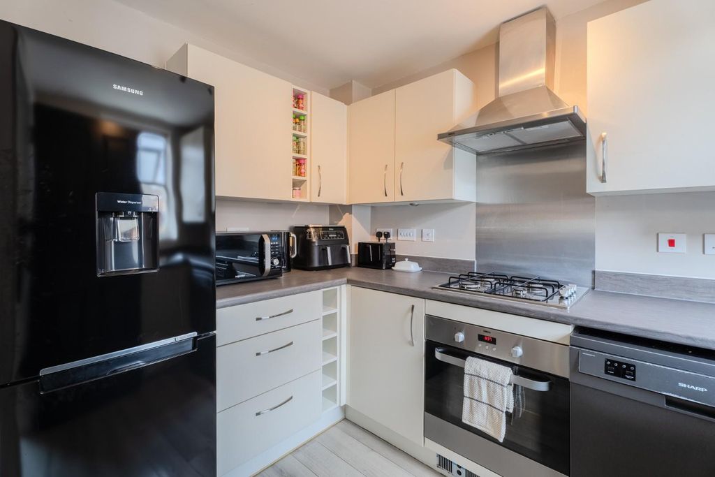 Additional image 4 of 2 bed end terrace house for saleMonkton Way, Dudley, Dudley DY3