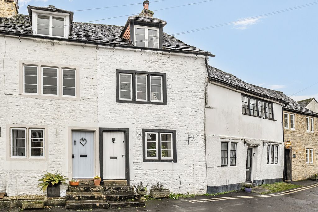2 bed cottage for saleChurch Walk, Melksham SN12