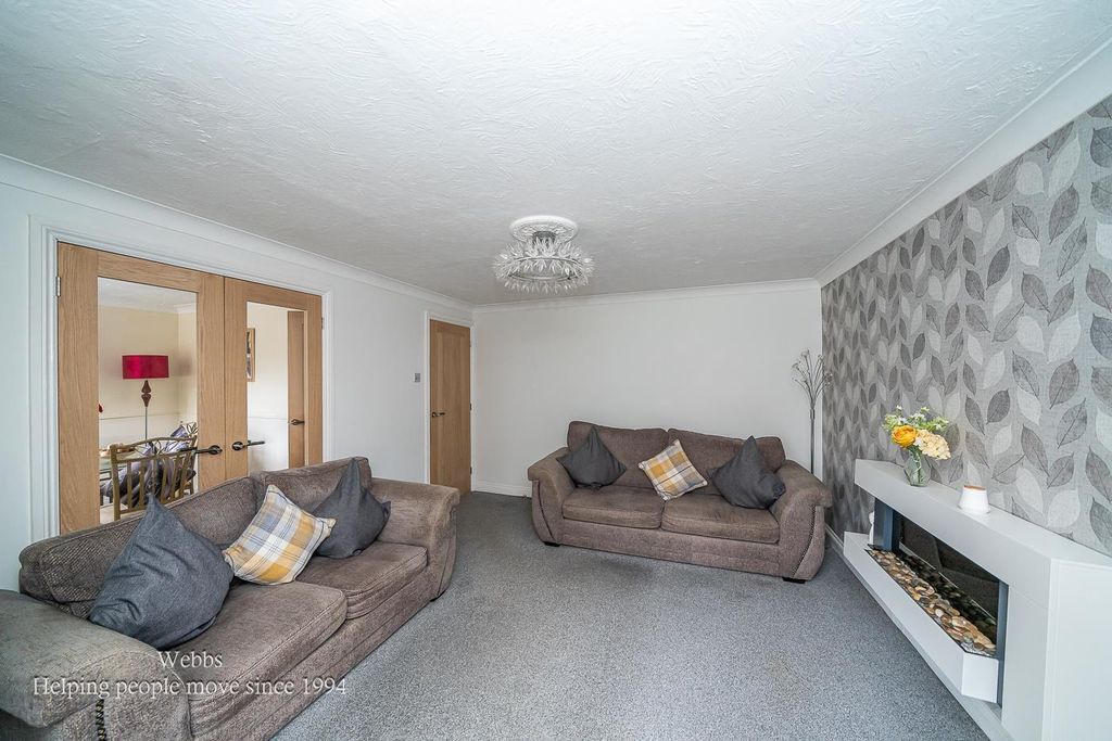 Additional image 6 of 4 bed detached house for saleWatermint Close, Wimblebury, Cannock WS12
