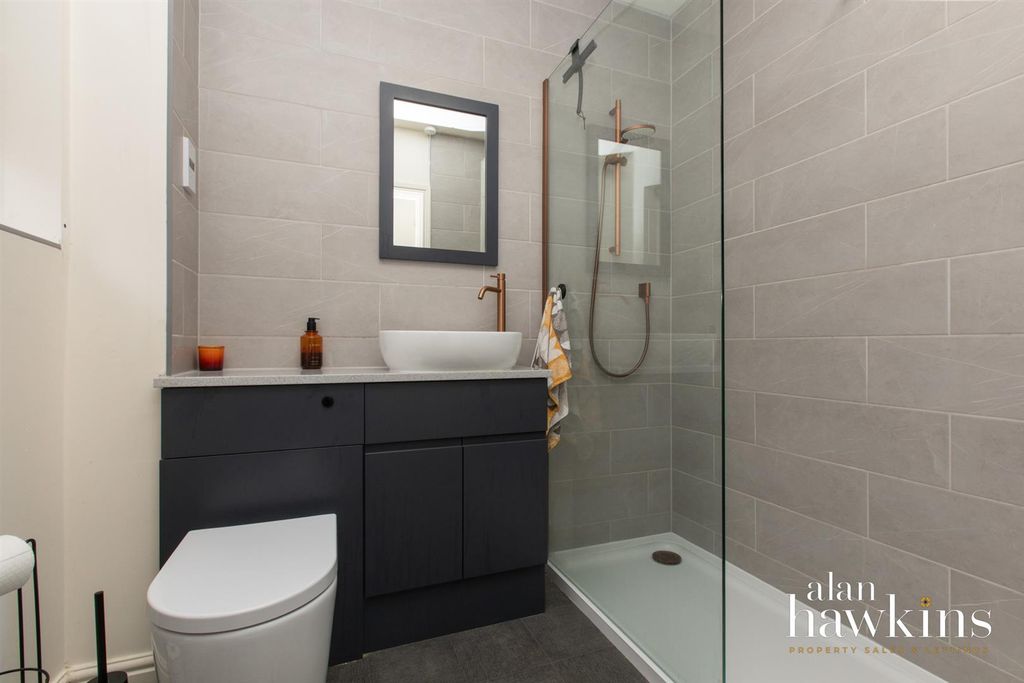 Additional image 4 of 2 bed detached house for saleBarrow Close, Royal Wootton Bassett SN4