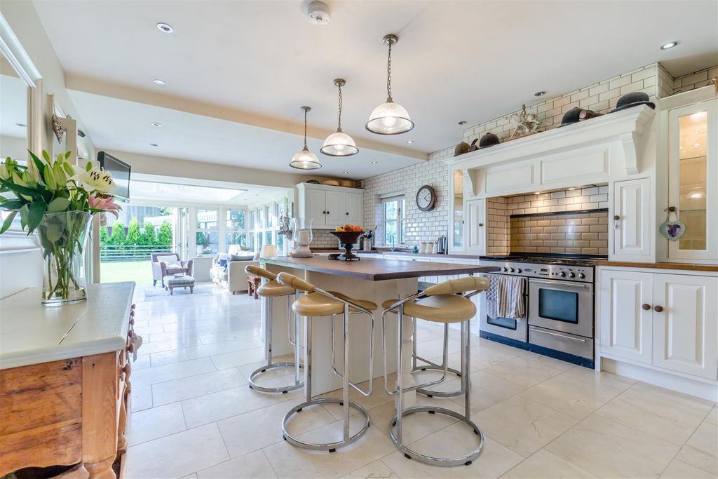 Additional image 7 of 6 bed detached house for saleFlatts Farm, Balaams Lane, Hilderstone, Stone ST15