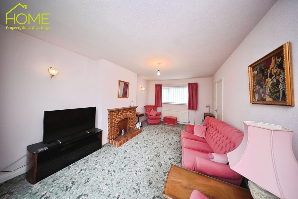 Additional image 7 of 3 bed detached house for saleCarisbrooke Avenue, Knighton, Leicester, Leicestershire LE2