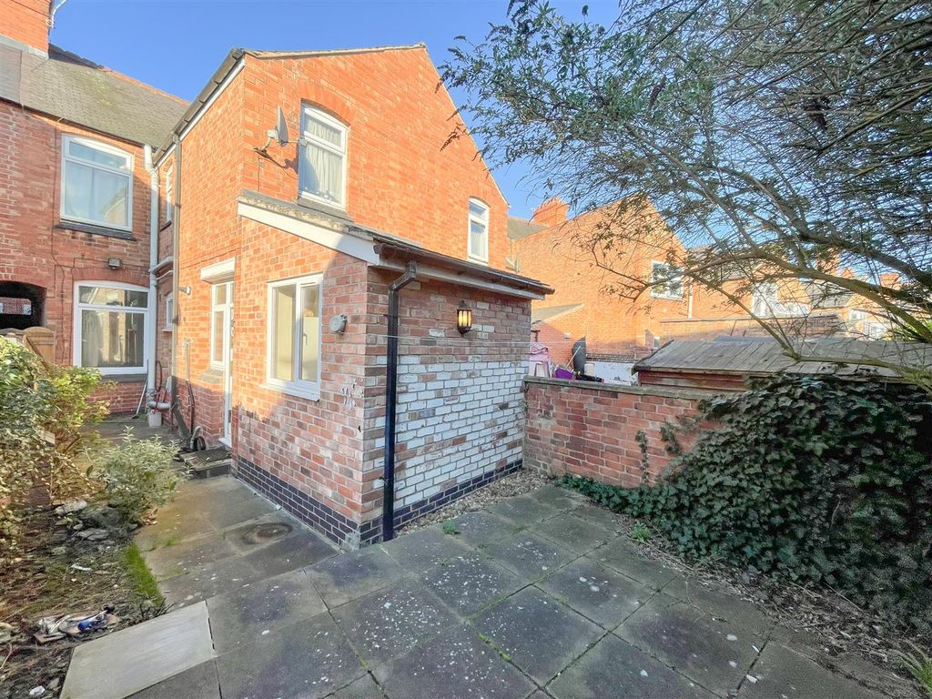 Additional image 16 of 3 bed terraced house for saleChaucer Street, Stoneygate, Leicester LE2