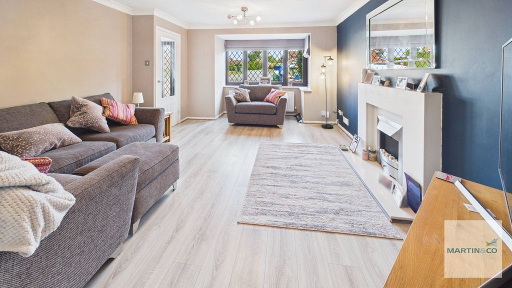 Additional image 4 of 4 bed detached house for saleSudeley, Dosthill, Tamworth B77