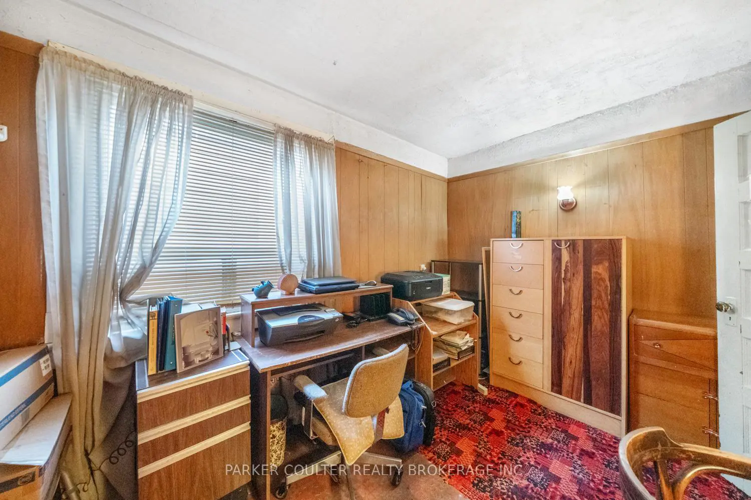Additional image 14 of 26 Larchmount Avenue