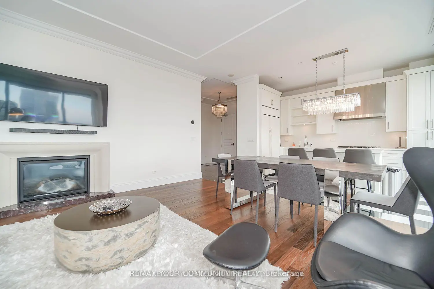 Additional image 4 of 183 Wellington Street 3903