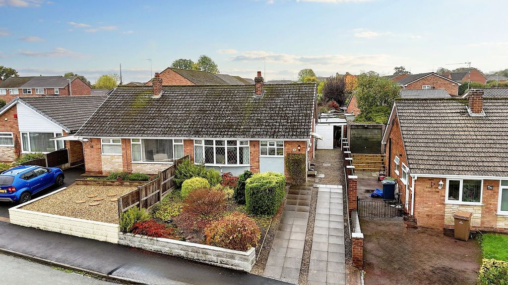 2 bed semi-detached bungalow for saleMeadow Way, Stone ST15