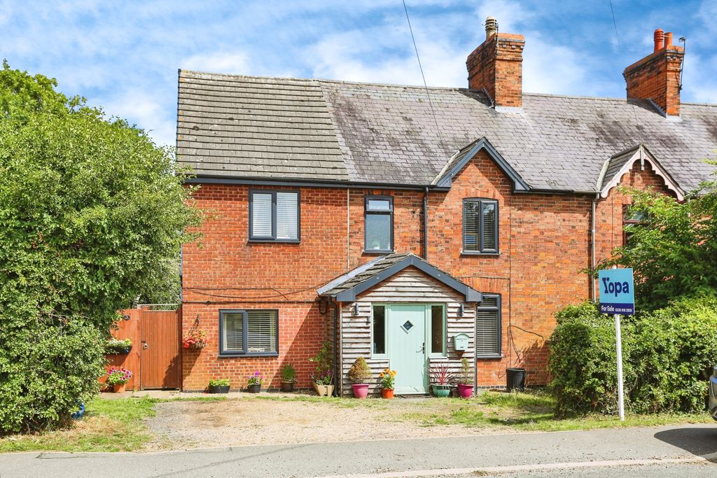 5 bed semi-detached house for saleAshwell Road, Oakham LE15
