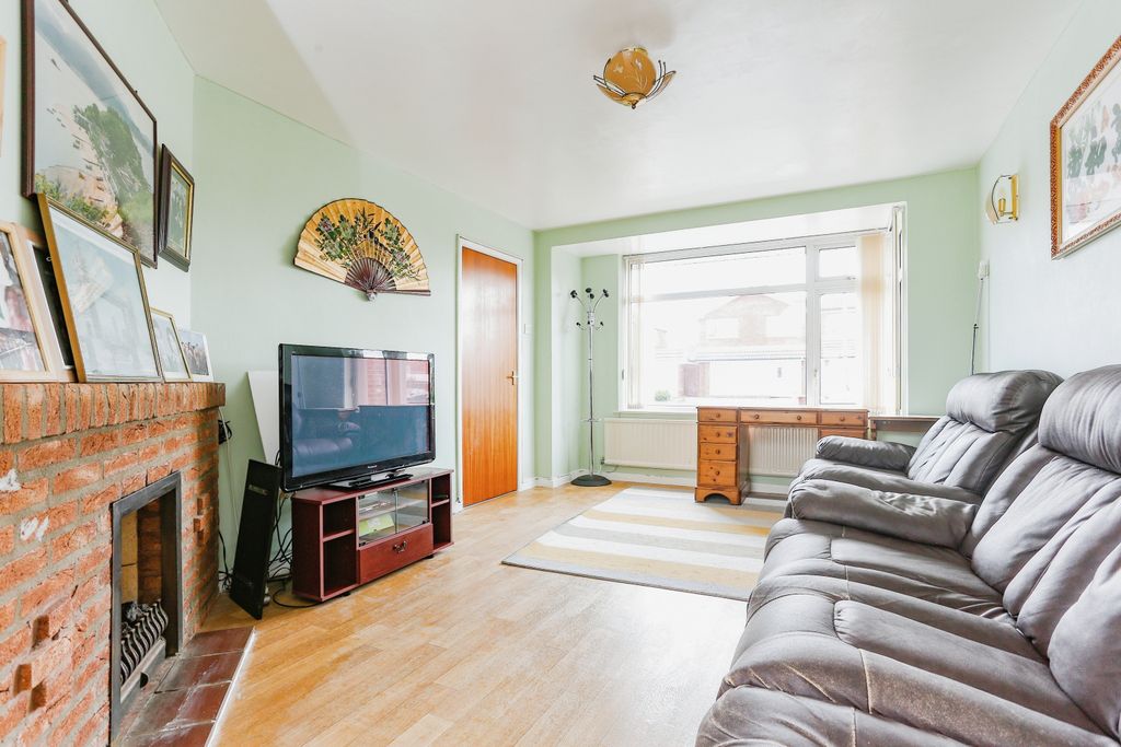 Additional image 2 of 5 bed detached house for saleParkstone Road, Syston, Leicester, Leicestershire LE7