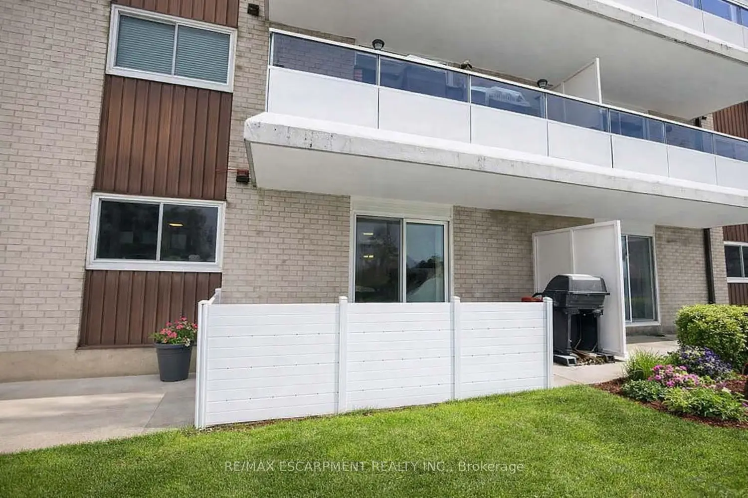 71 Vanier Drive 110