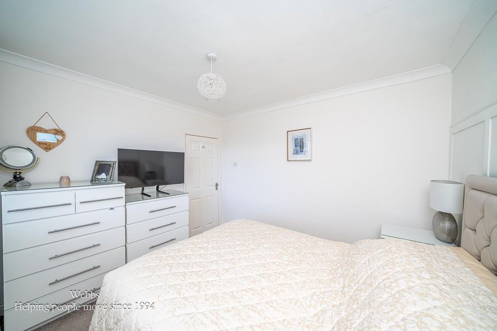 Additional image 18 of 3 bed detached bungalow for saleLichfield Drive, Great Haywood, Stafford ST18