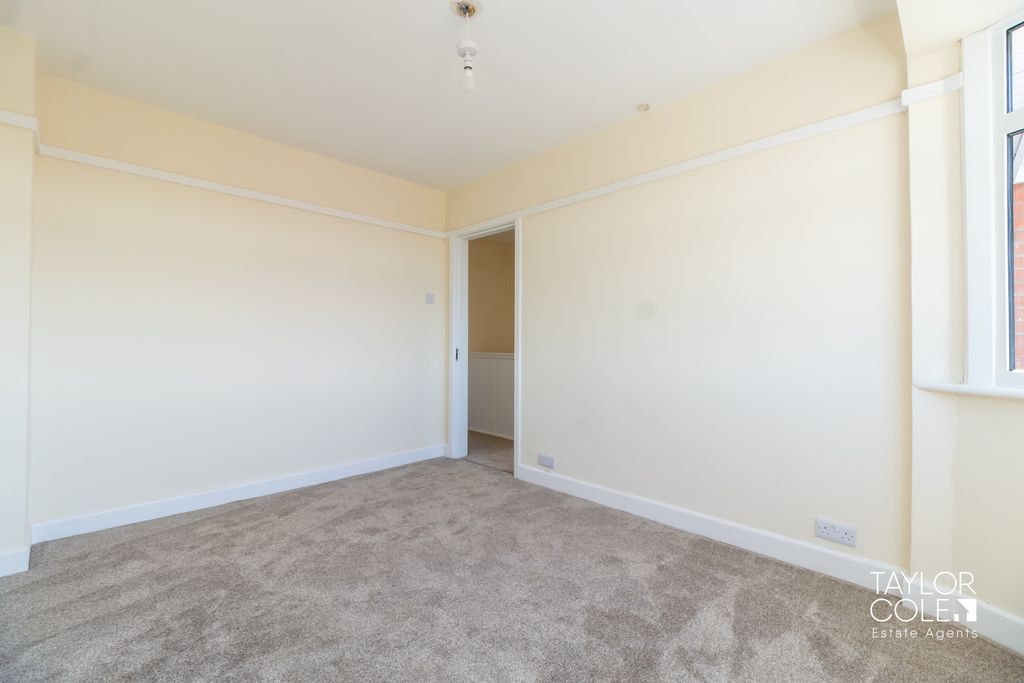 Additional image 18 of 4 bed semi-detached house for saleComberford Road, Tamworth B79