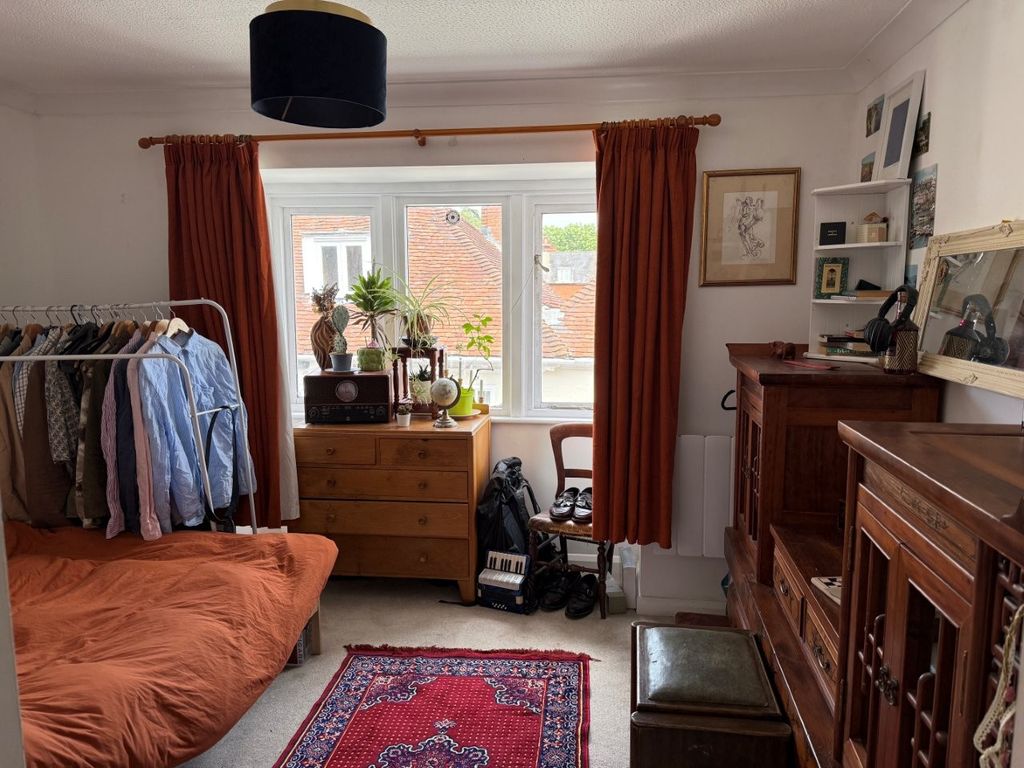 Additional image 7 of 2 bed flat for saleSt Edmunds Church Street, Salisbury SP1