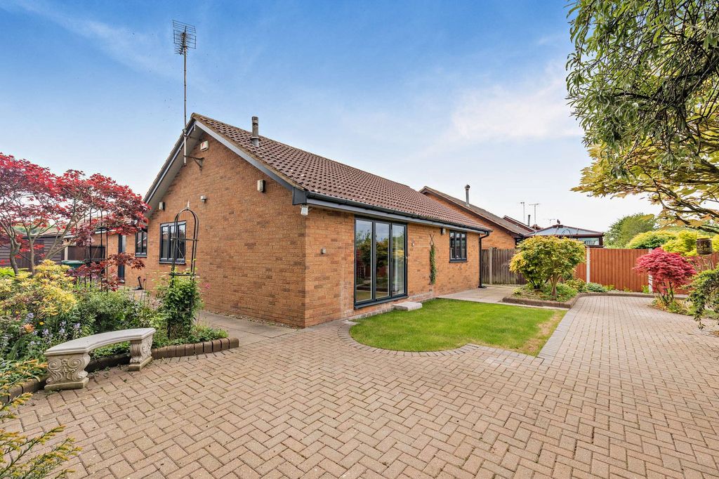 Additional image 18 of 2 bed detached bungalow for saleOakwood Close, Hatton, Derby DE65