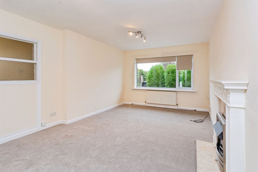 Additional image 2 of 4 bed detached house for saleWells Drive, Stafford ST17