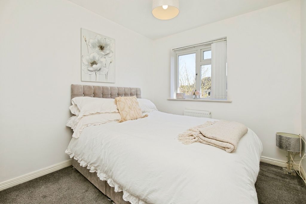 Additional image 16 of 4 bed detached house for saleAmberlands, Stretton, Burton-On-Trent DE13
