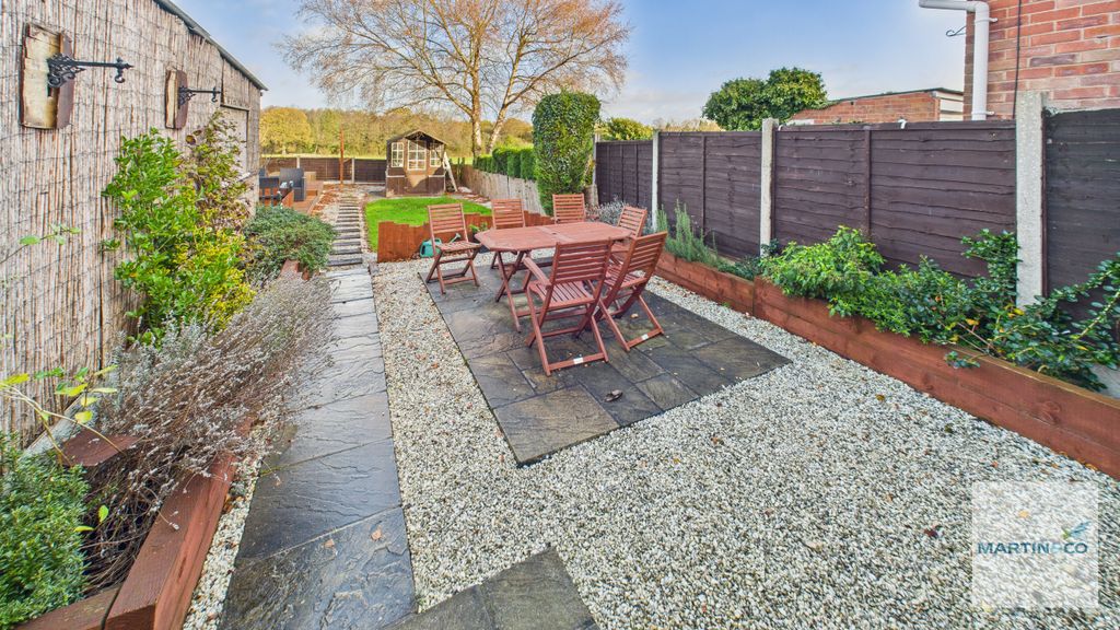 Additional image 18 of 3 bed semi-detached house for saleOrchard Close, Dosthill, Tamworth, Staffordshire B77