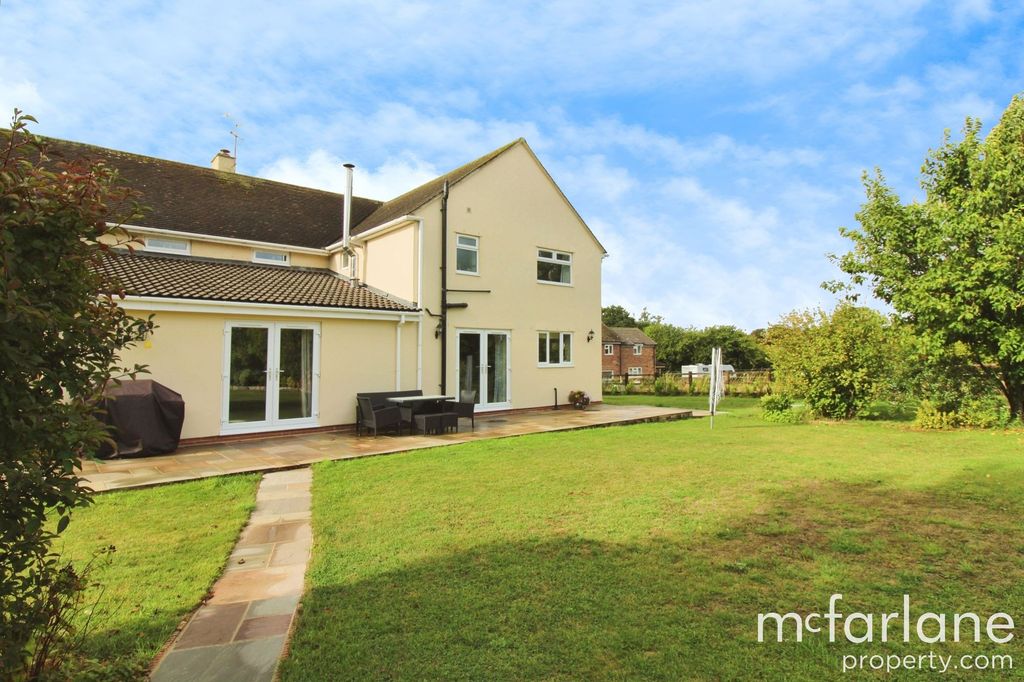 Additional image 27 of 6 bed detached house for saleUffcott, Swindon SN4