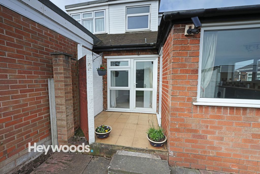 Additional image 22 of 3 bed semi-detached bungalow for saleFearns Avenue, Bradwell, Newcastle Under Lyme ST5