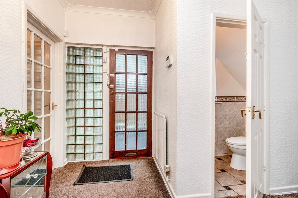 Additional image 16 of 3 bed detached house for saleYork Avenue, Finchfield, Wolverhampton WV3