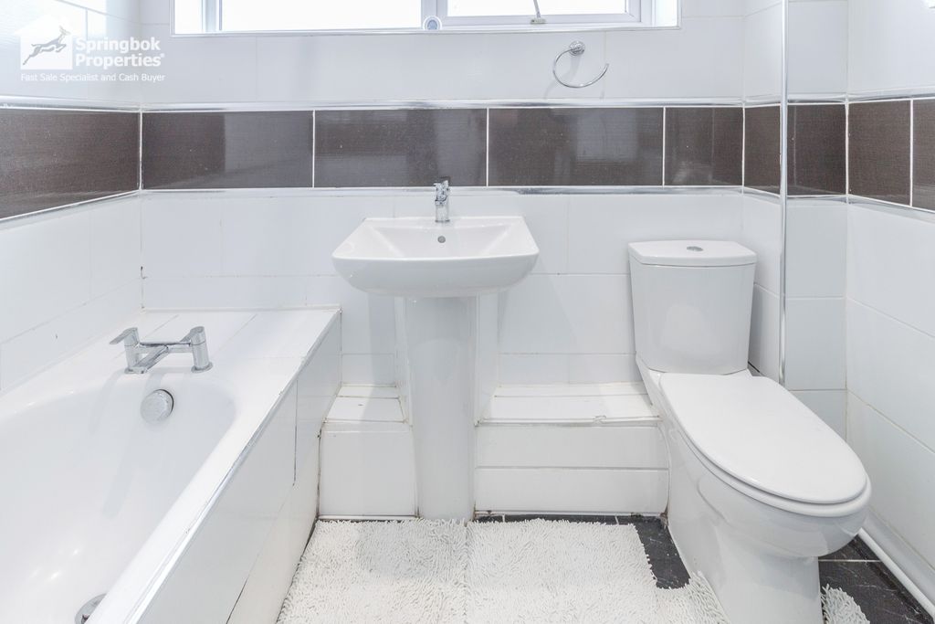 Additional image 14 of 3 bed detached house for saleHolywell Road, Leicester, Leicestershire LE2