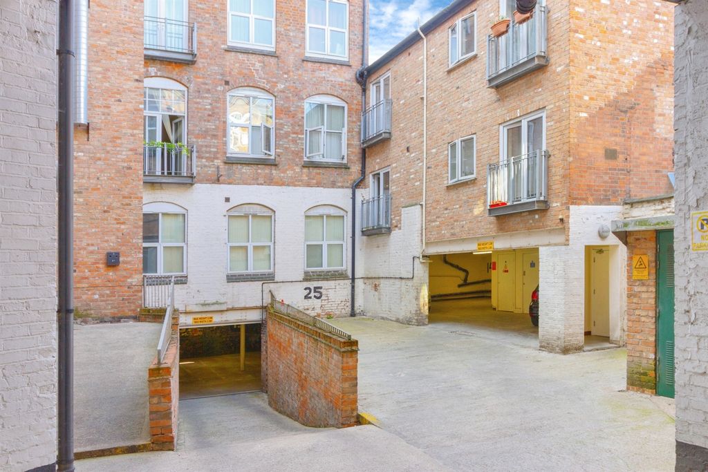 Additional image 11 of 2 bed flat for saleDuke Street, Leicester LE1