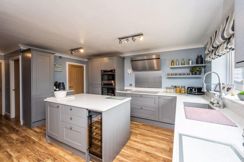 Additional image 2 of 4 bed detached house for saleSnipe Close, Wolverhampton WV10