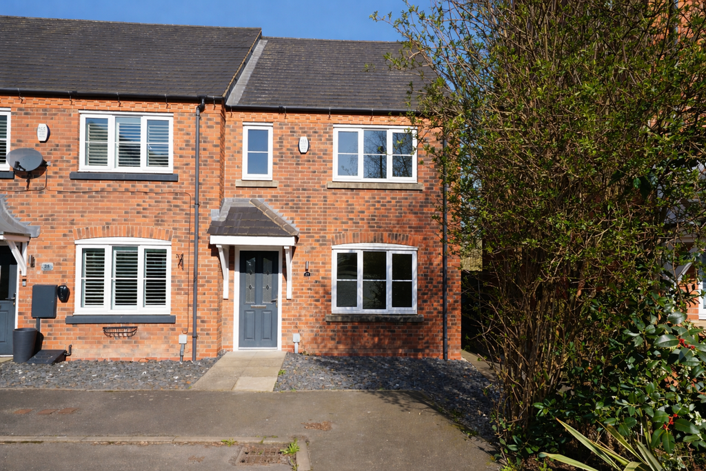 3 bed end terrace house for saleLakeshore Crescent, Whitwick, Leicester, Leicestershire LE67