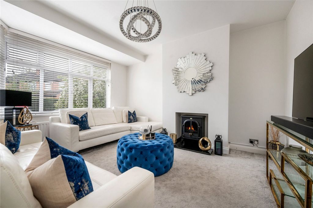 3 bed semi-detached house for saleWestgate Road, Knighton, Leicester LE2