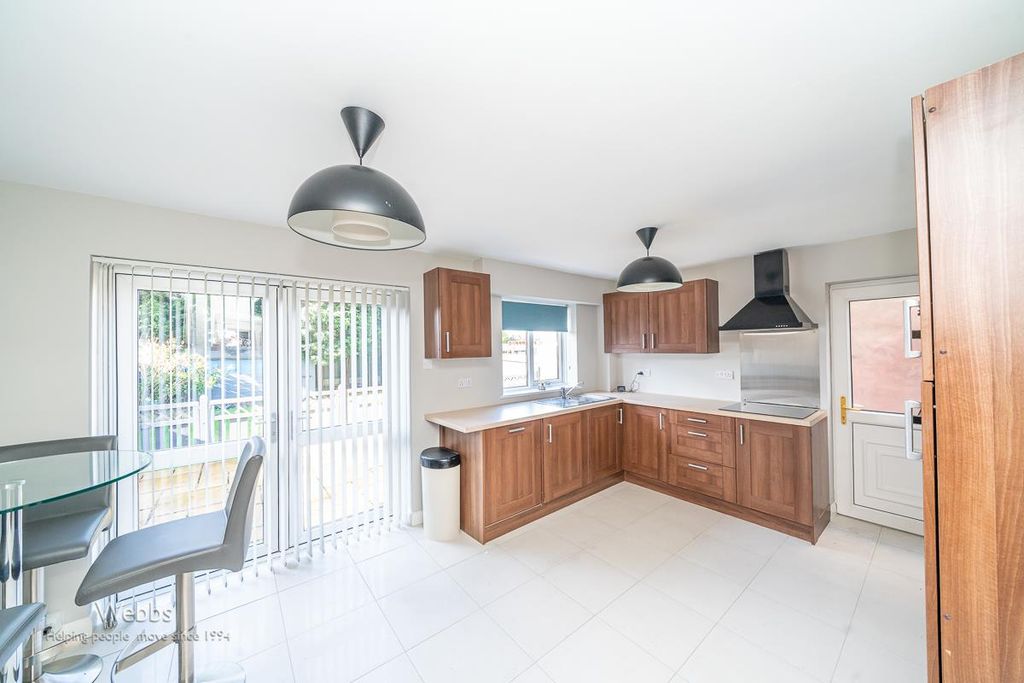 Additional image 10 of 3 bed detached house for saleCannock Road, Featherstone, Wolverhampton WV10