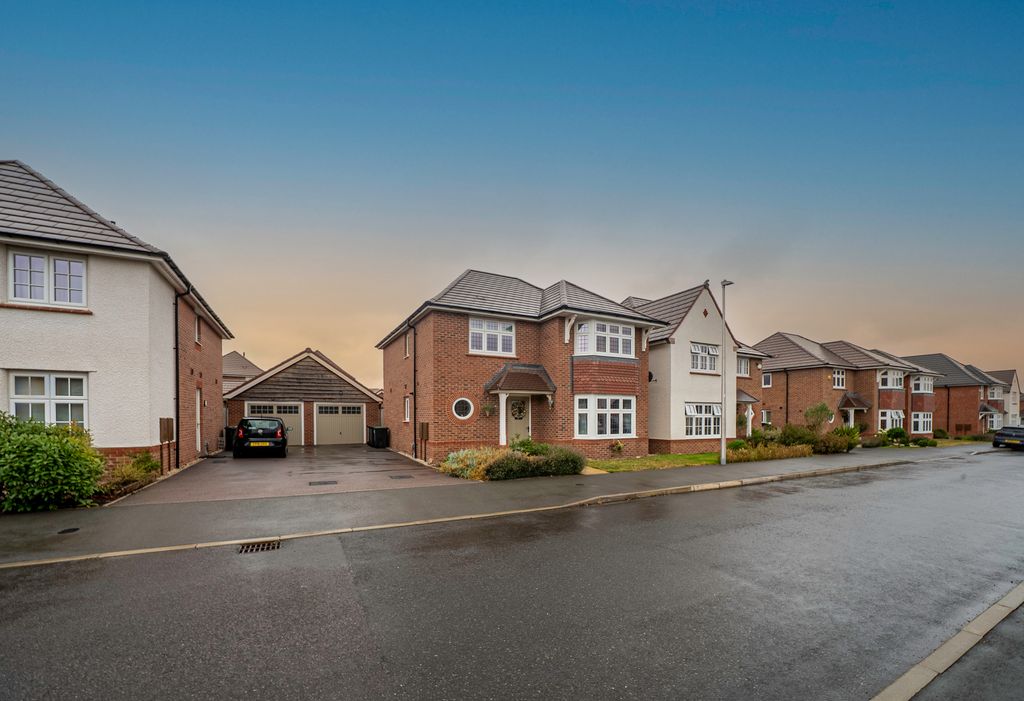 Additional image 32 of 3 bed detached house for saleHadrian Way, Nuneaton, Warwickshire CV11