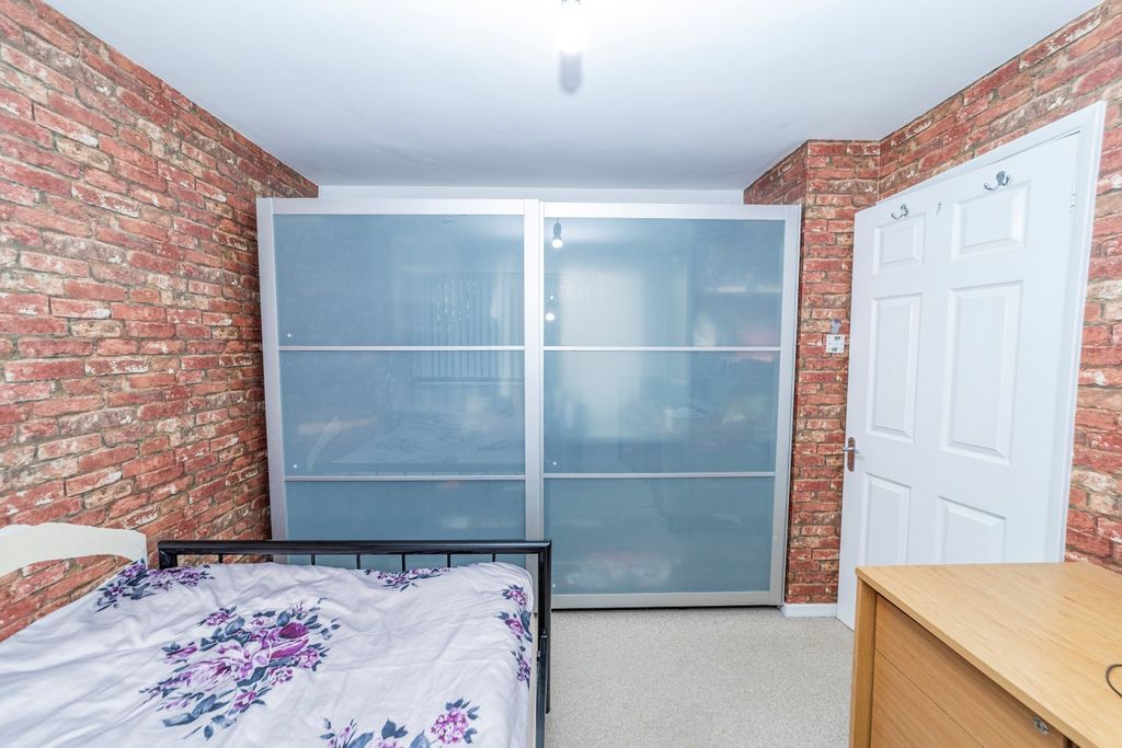 Additional image 29 of 4 bed semi-detached house for saleOriel Drive, Syston, Leicester LE7
