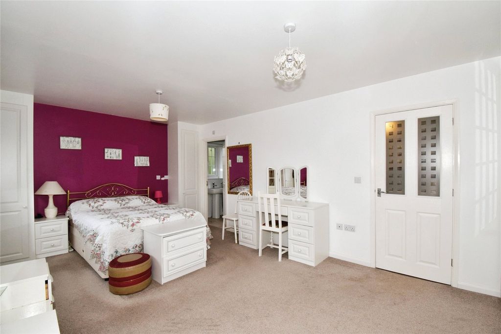 Additional image 19 of 3 bed detached house for saleThe Oval, Oadby, Leicester, Leicestershire LE2