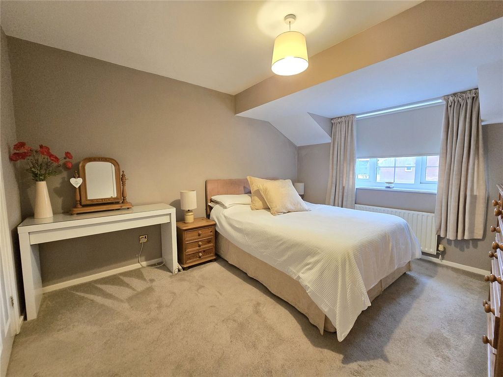 Additional image 5 of 4 bed detached house for saleDorset Close, Tamworth, Staffordshire B78