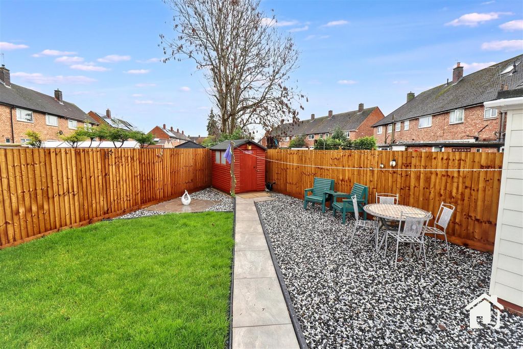 Additional image 27 of 3 bed semi-detached house for saleFalconer Crescent, New Parks, Leicester LE3