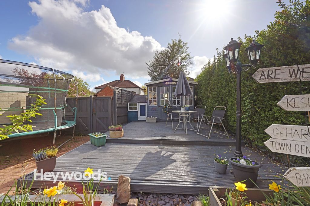 Additional image 27 of 3 bed semi-detached house for saleSeabridge Road, Newcastle ST5