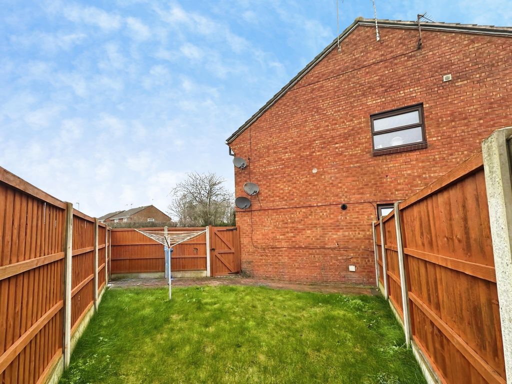 Additional image 9 of 1 bed flat for saleMelrose Drive, Perton, Wolverhampton WV6