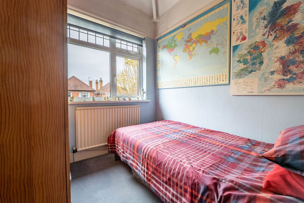 Additional image 21 of 4 bed semi-detached house for saleOakfield Avenue, Birstall, Leicester LE4