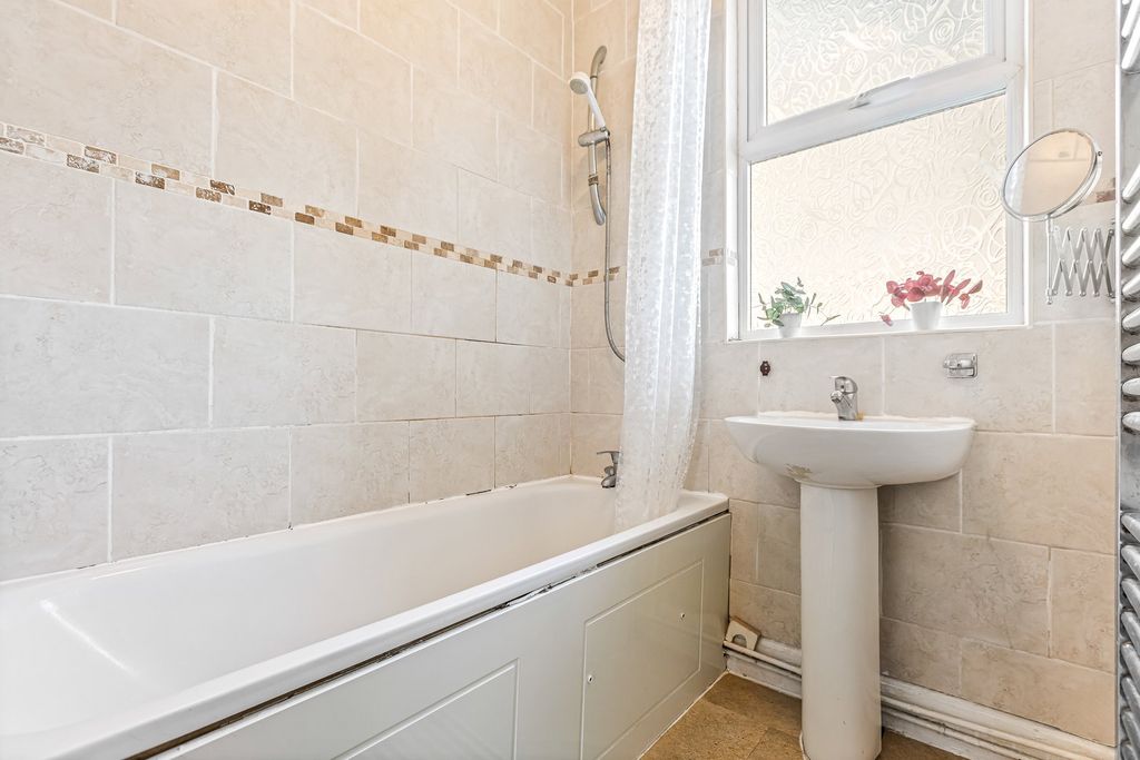 Additional image 11 of 3 bed semi-detached house for saleSybil Road, Rowley Fields, Leicester LE3
