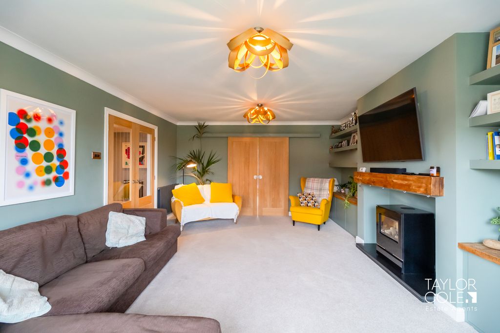 Additional image 5 of 5 bed detached house for saleShannon, Belgrave, Tamworth, Staffordshire B77