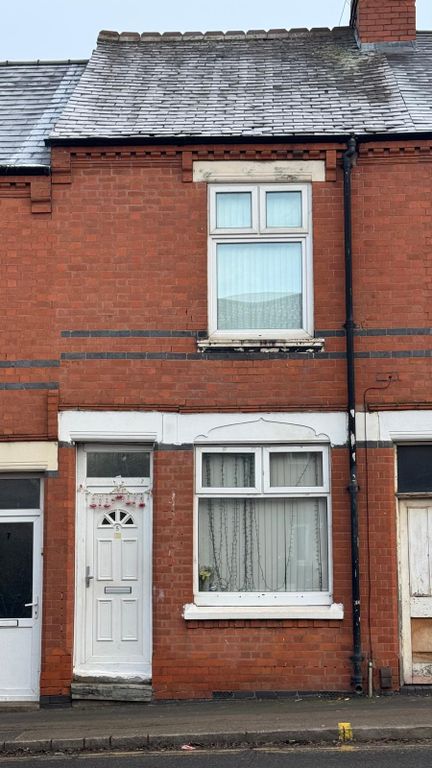 3 bed terraced house for saleForest Road, Leicester LE5