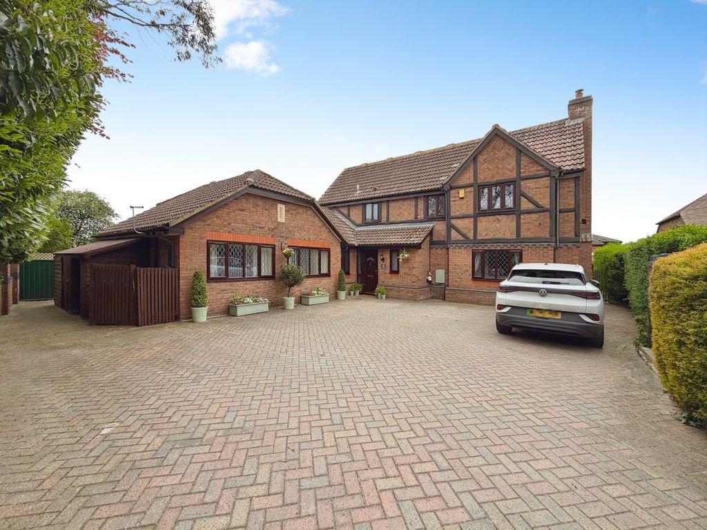 5 bed detached house for saleSouthcroft, Chapmanslade BA13