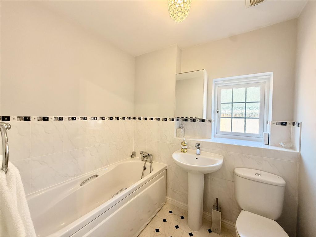 Additional image 18 of 3 bed end terrace house for saleThreadcutters Way, Shepshed, Loughborough LE12