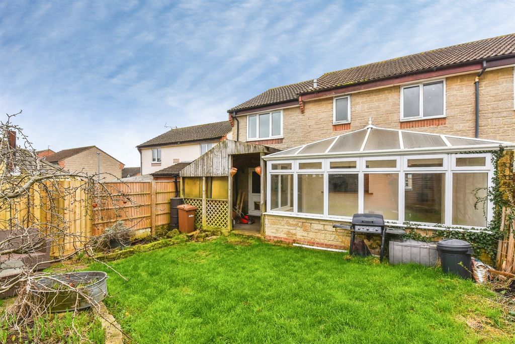 Additional image 17 of 4 bed semi-detached house for saleBright Close, Chippenham SN15
