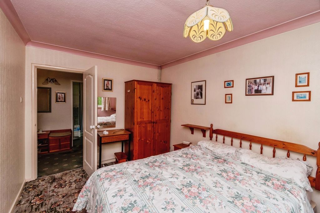 Additional image 11 of 2 bed bungalow for saleKingfisher Drive, Hednesford, Cannock WS12